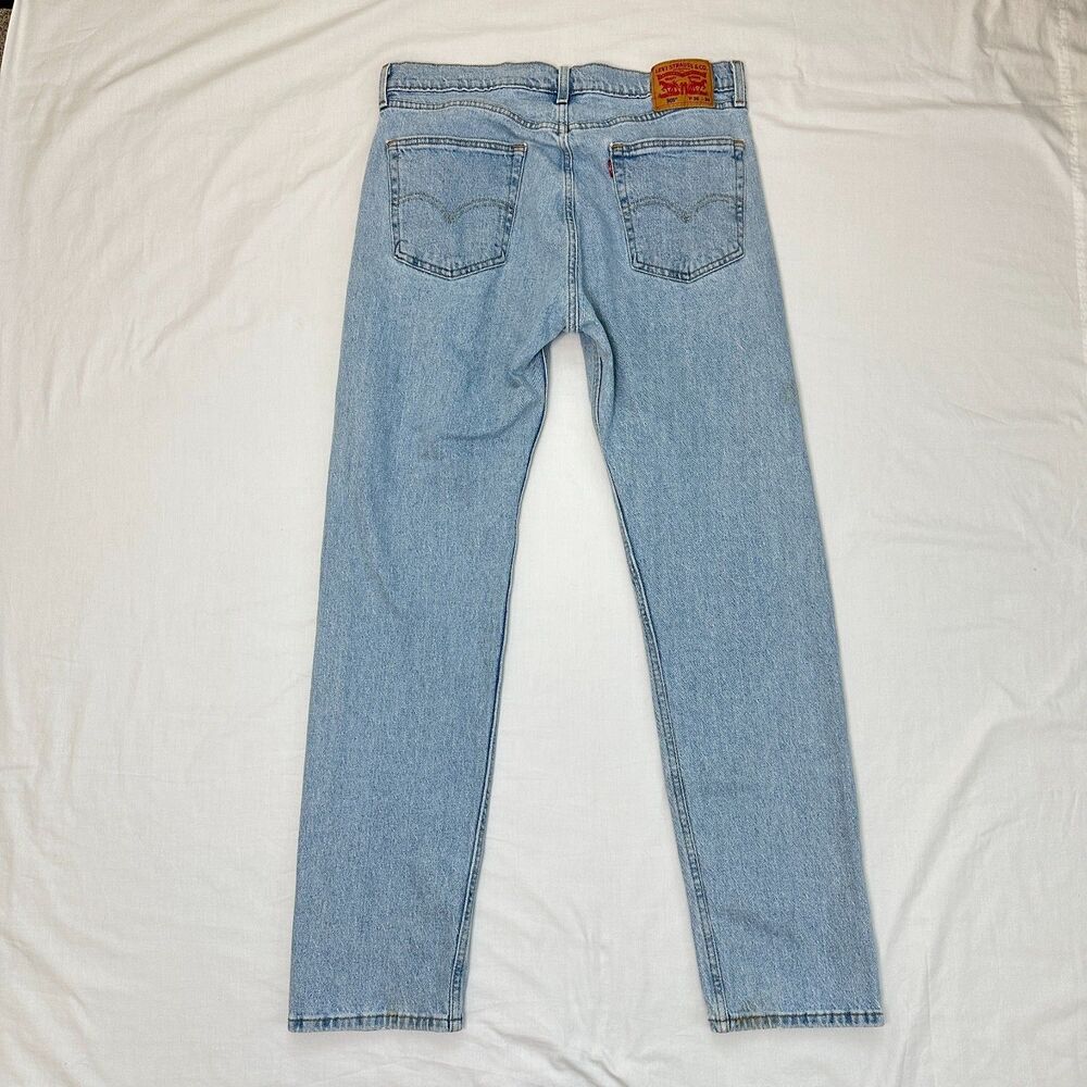 Levi's 505 Regular Fit Jeans Mens 36x34 Measured 32 Inseam Light Wash - Picture 3 of 16